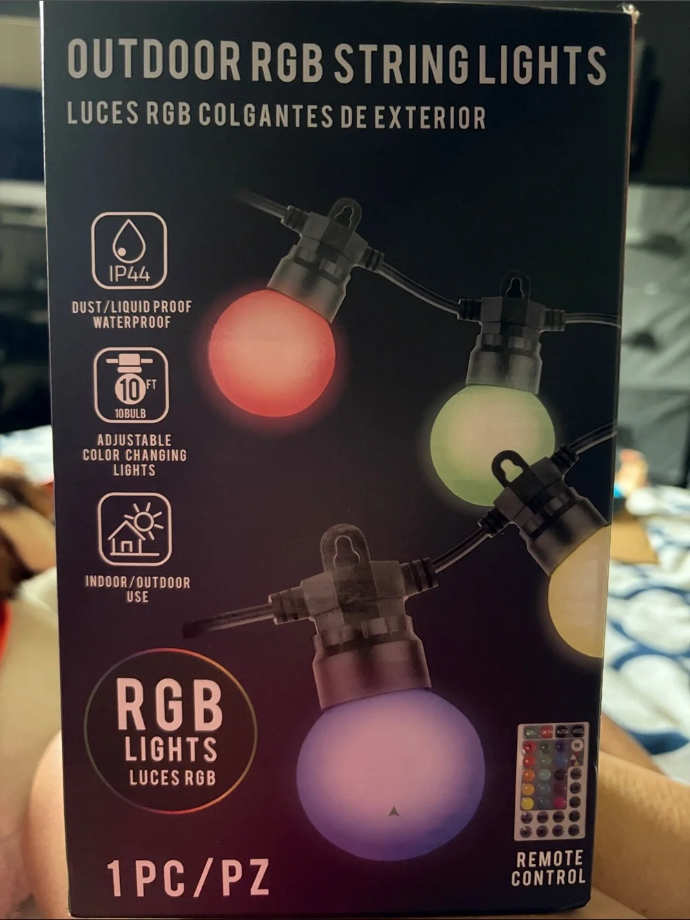 Outdoor RGB String Lights - Multicolor Globe Bulbs with Remote