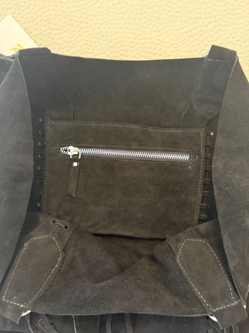 Raj any supple