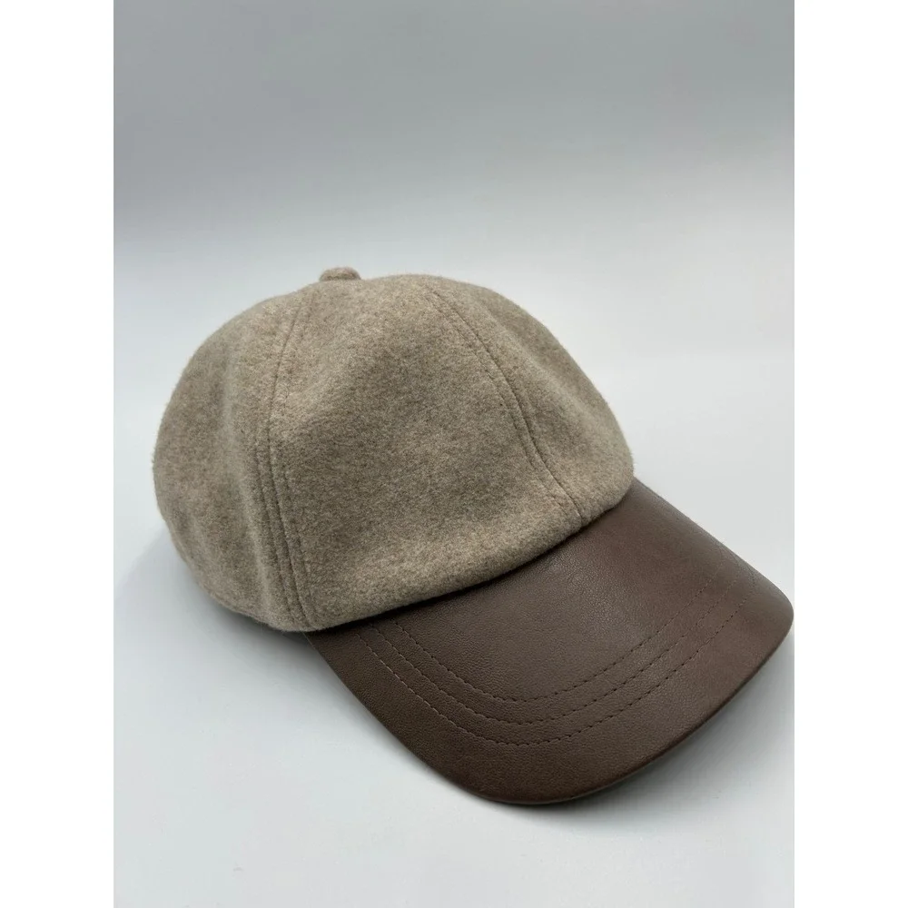 Universal Thread Oatmeal Wool Blend Baseball Cap Brown Faux Leather Brim Hat