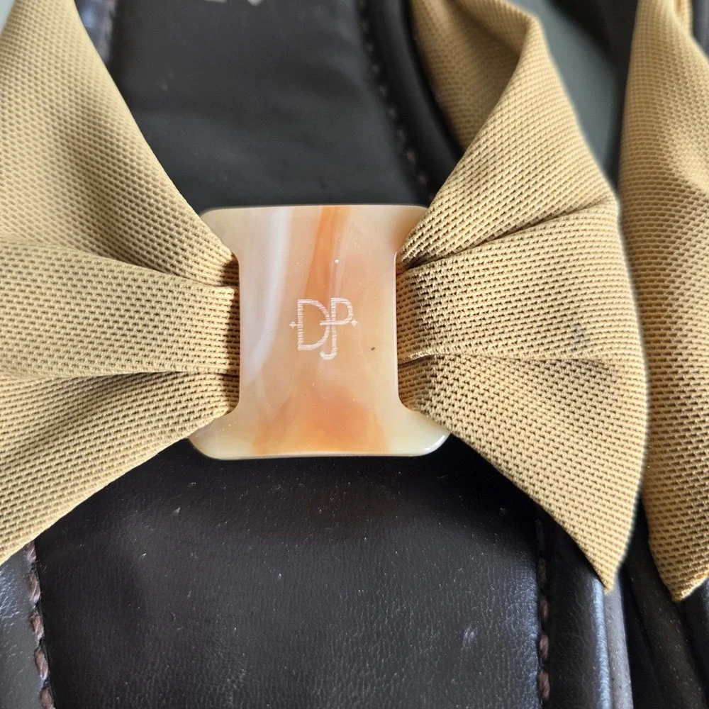 Donald J. Pliner heel neutral keywords