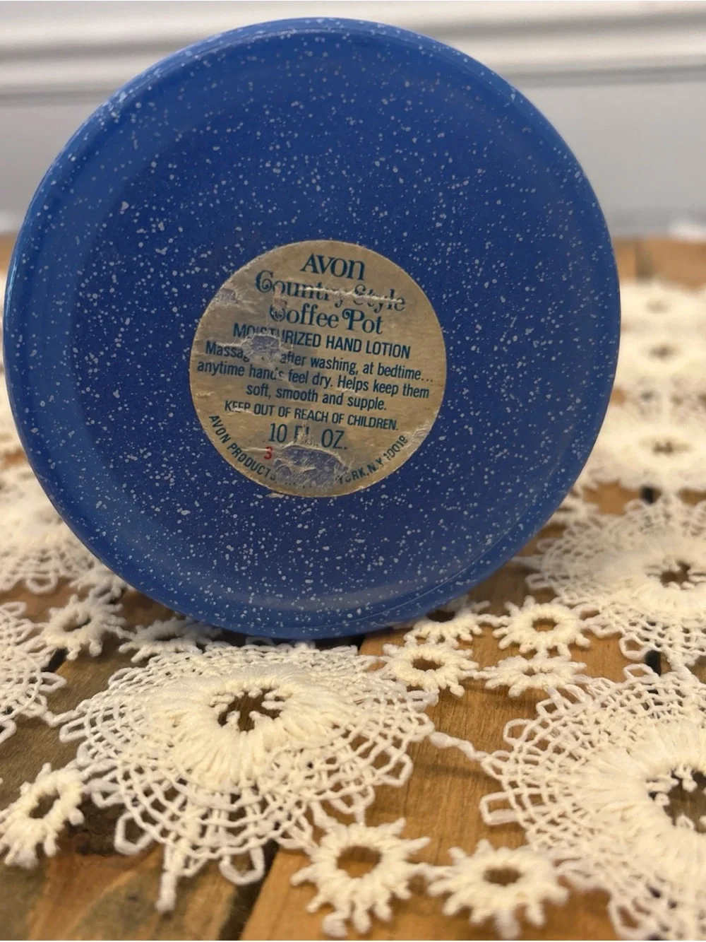Avon pump top or