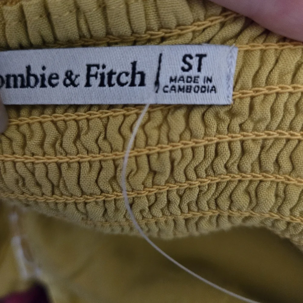 Abercrombie & Fitch abercrombie & fitch
