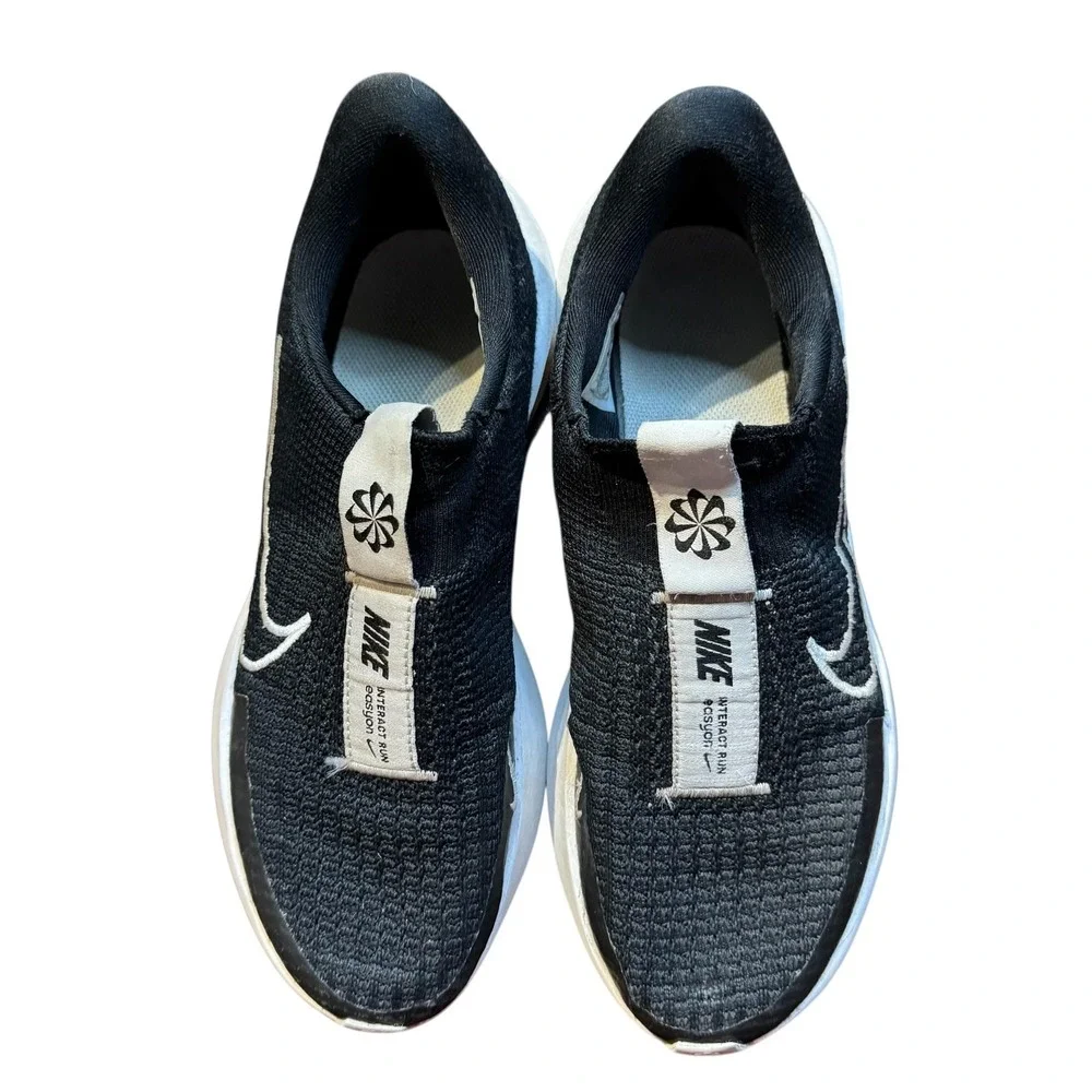 Nike Interact Run EasyOn Shoes Mens‎ Size 8.5 Black Running Sneakers FV5590-001