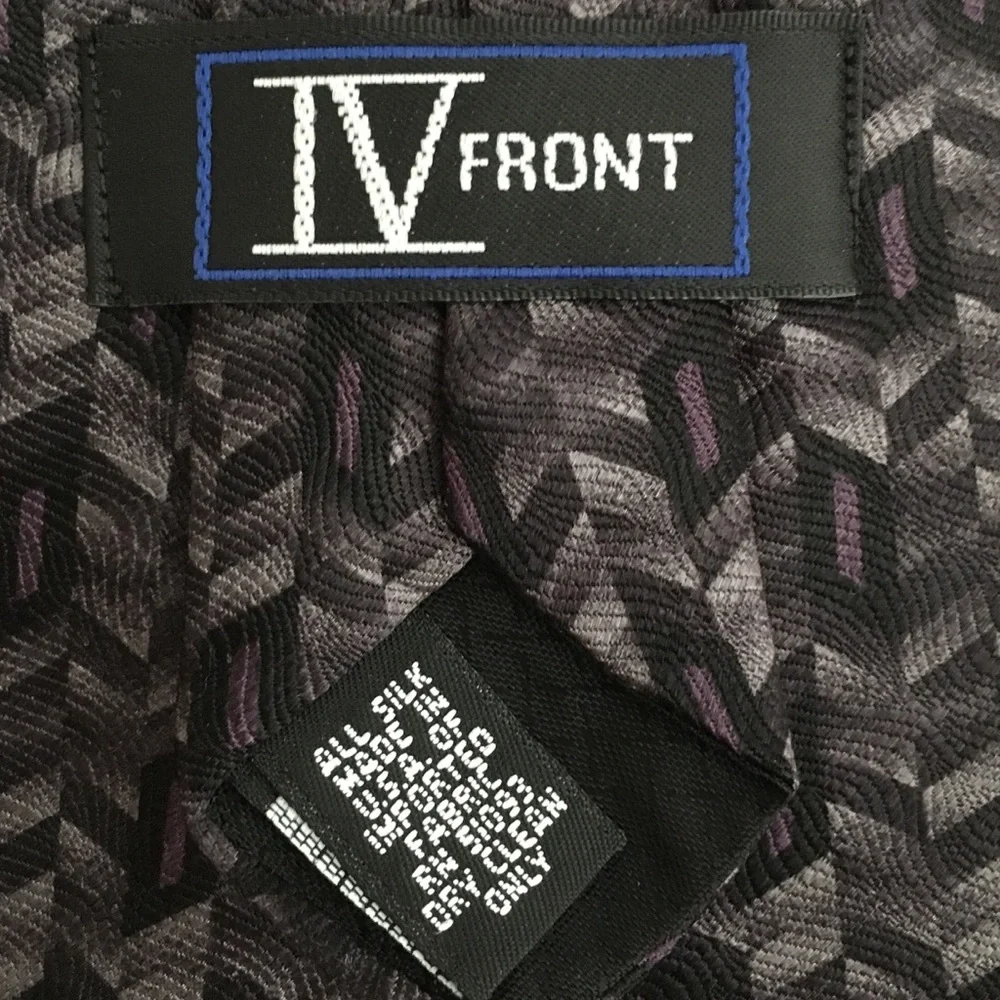 IV Front charcoal medium