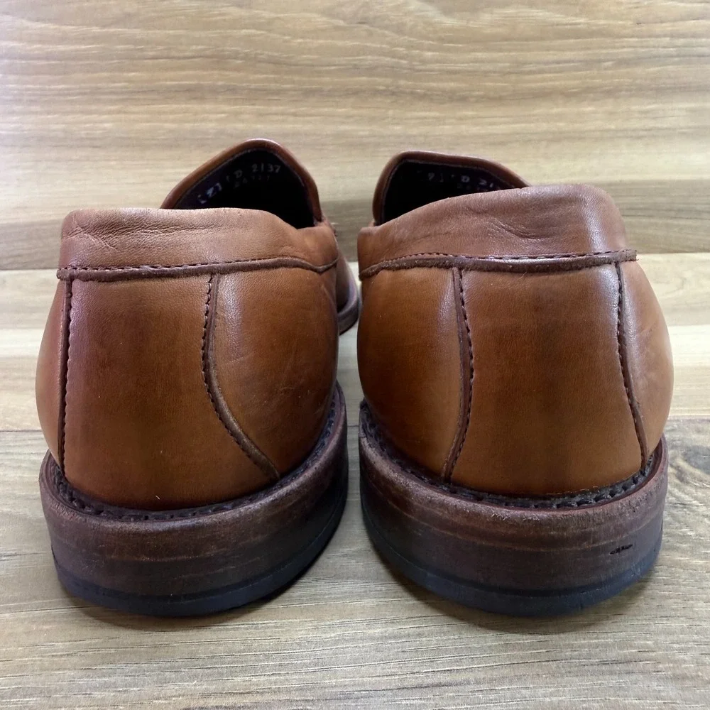 Allen Edmonds ships smoke combined