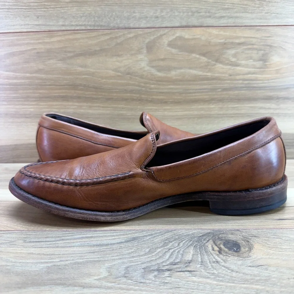 Allen Edmonds packed items