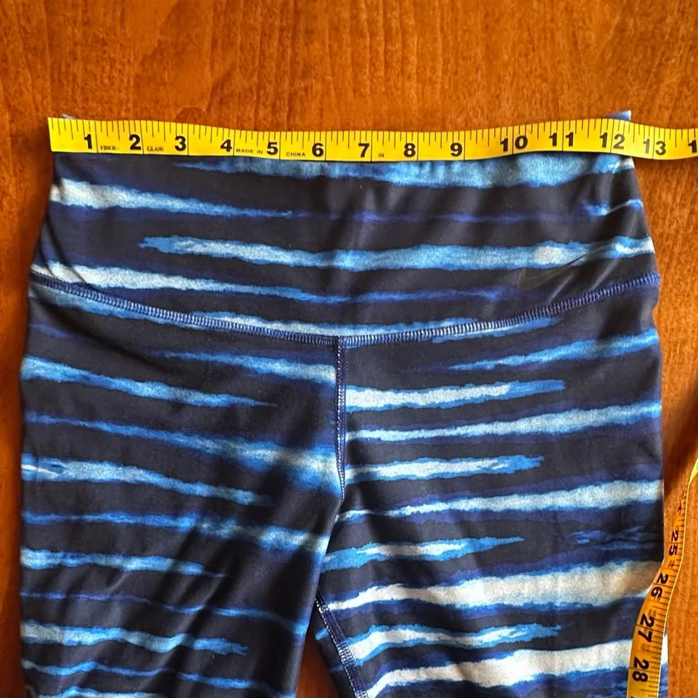 Nike these capri