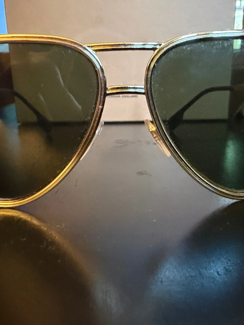Burberry classic aviator