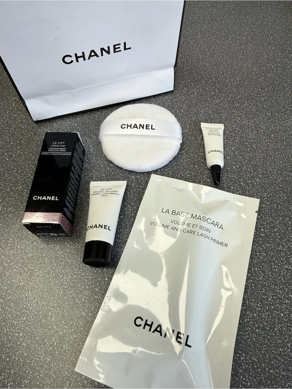 CHANEL skincare and lash primer set