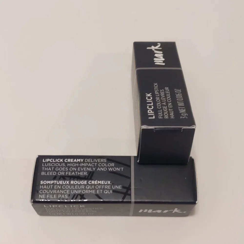 Avon mark lipclick