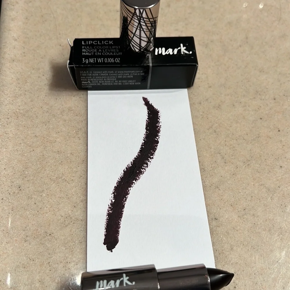 Avon mark lipclick