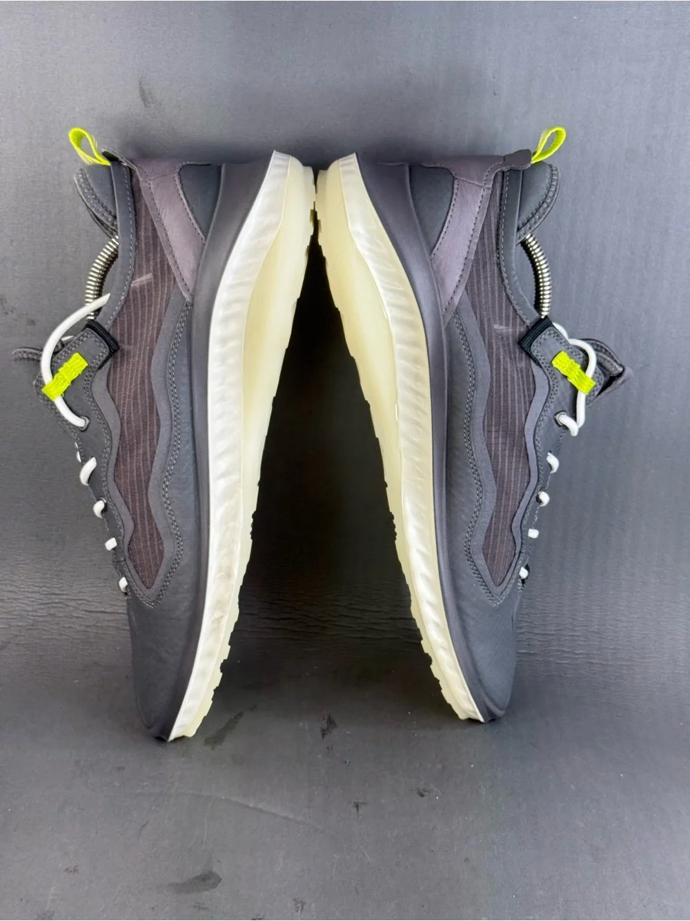 Ecco gently used