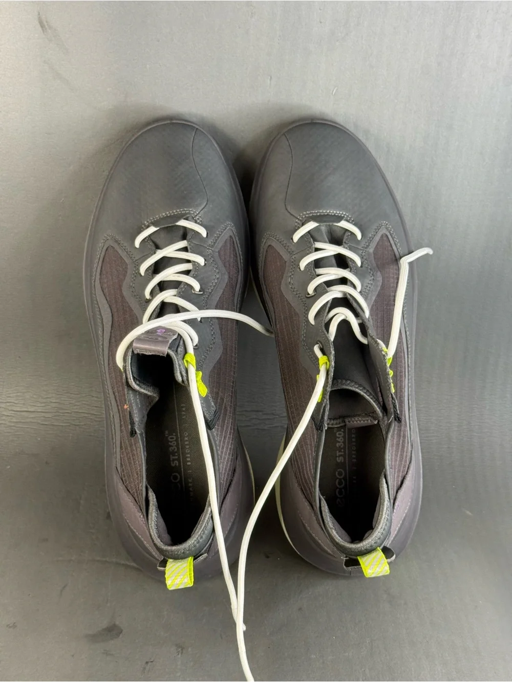 Ecco gently used