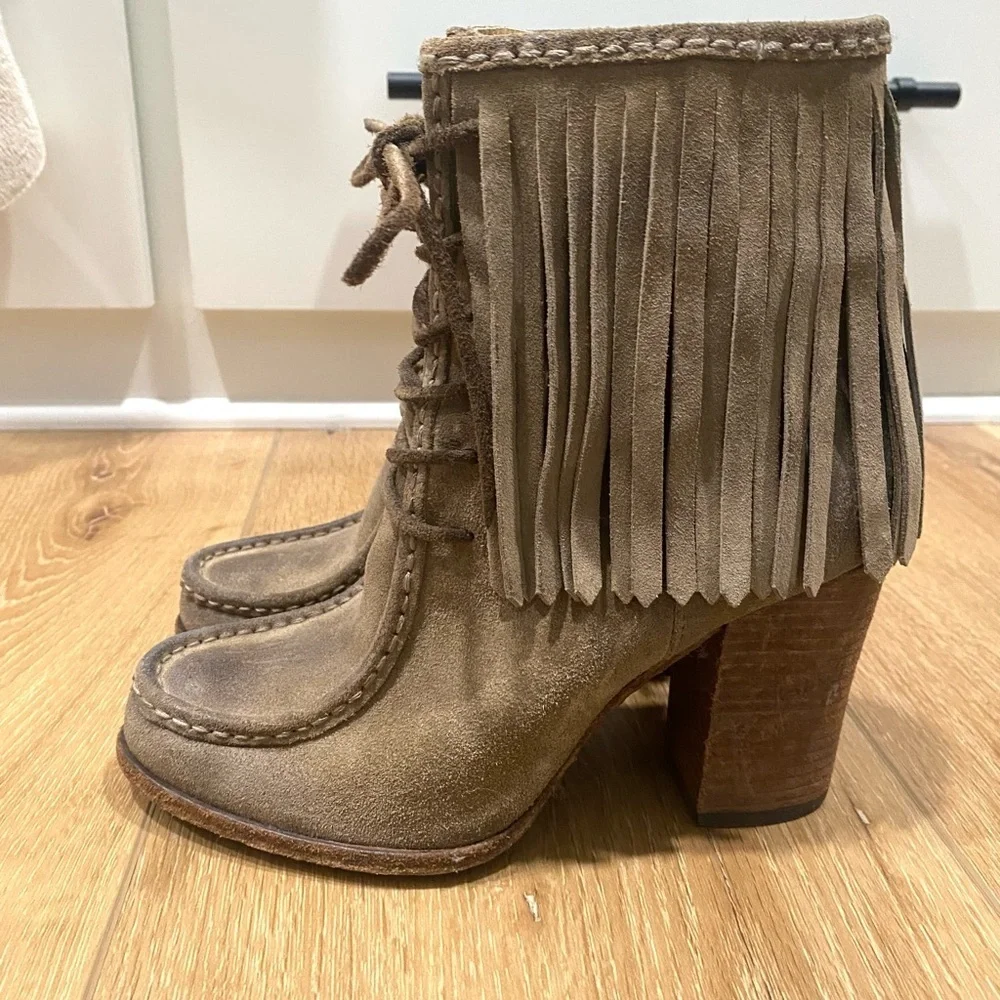 Frye this perfect