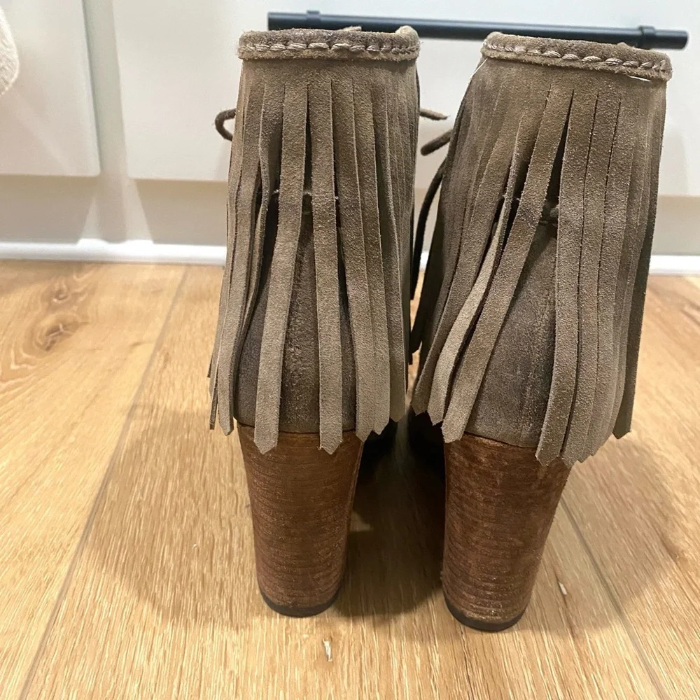 Frye this perfect