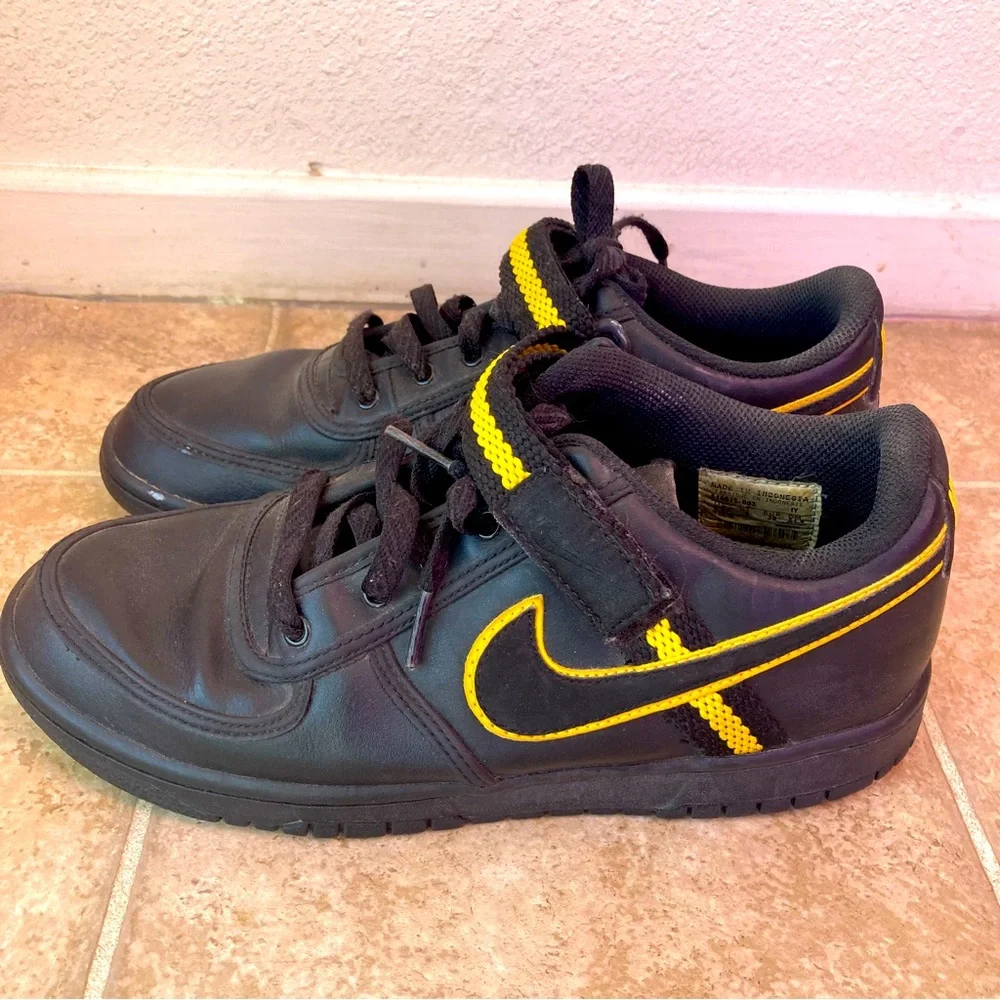 Nike strap low size
