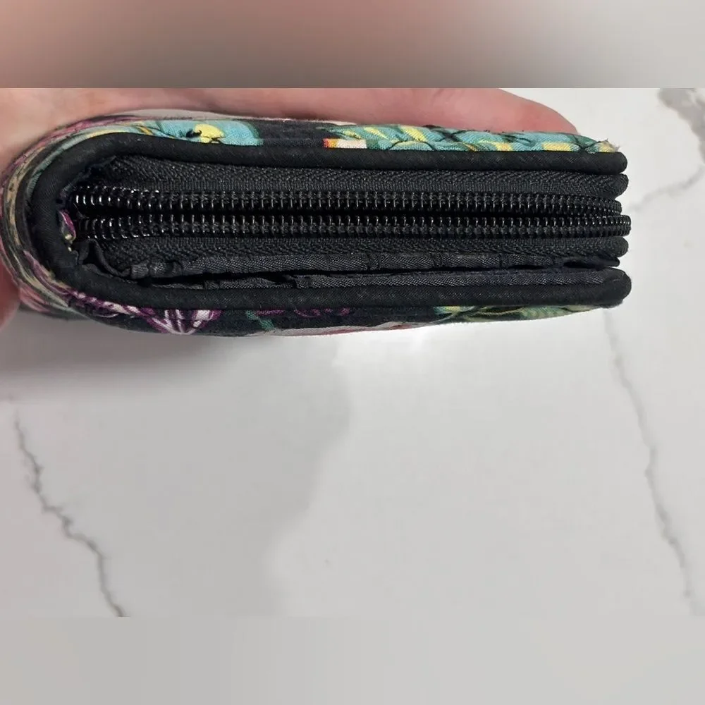 Vera Bradley excellent wear
