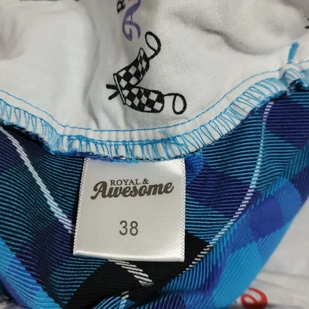 Royal & Awesome elevate your