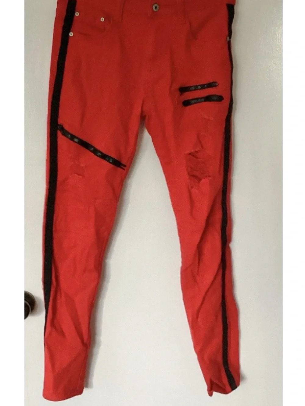 None slim fit