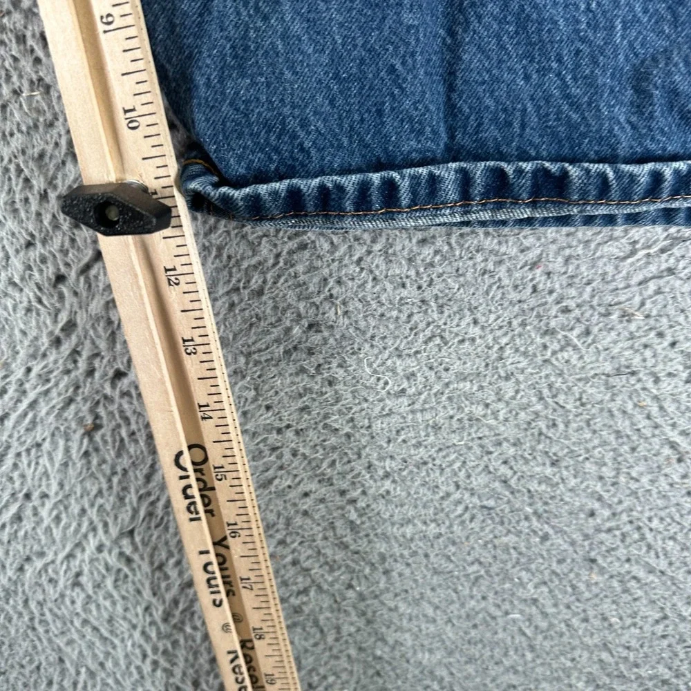 Levis before purchasing
