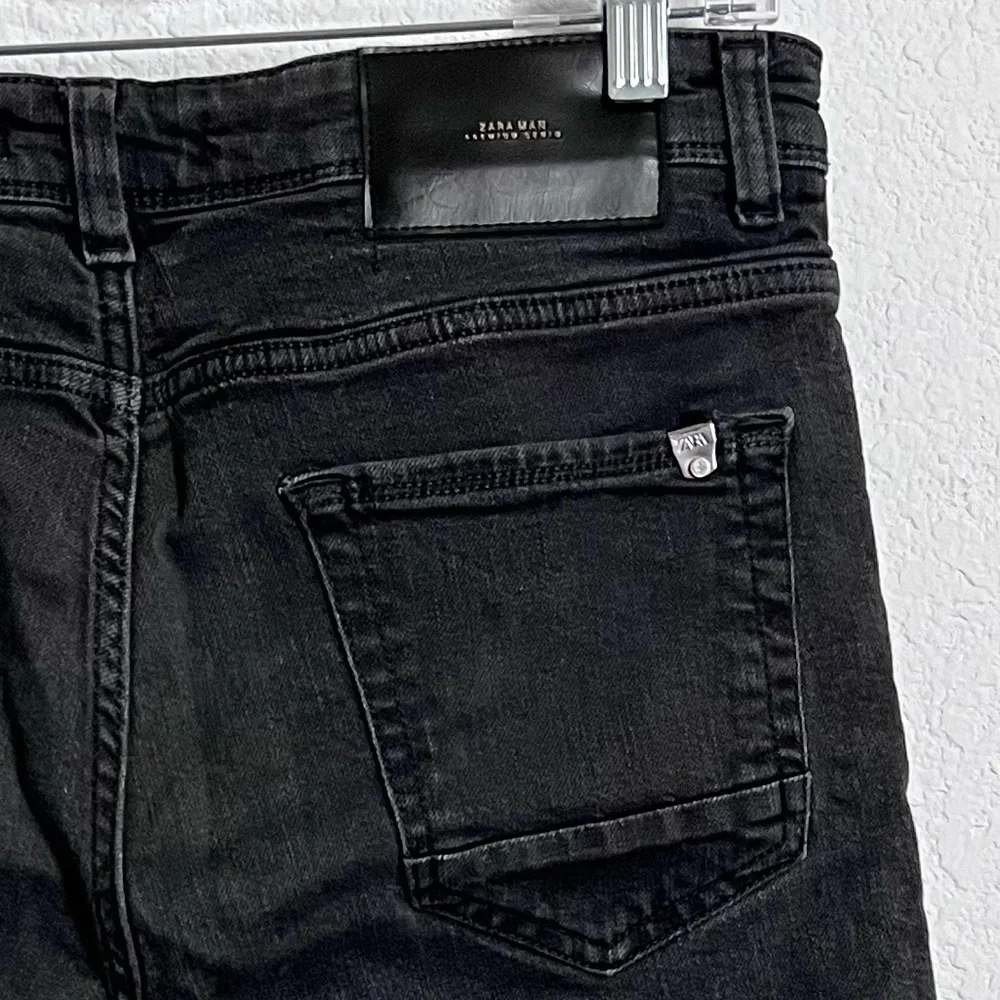 Zara black faded