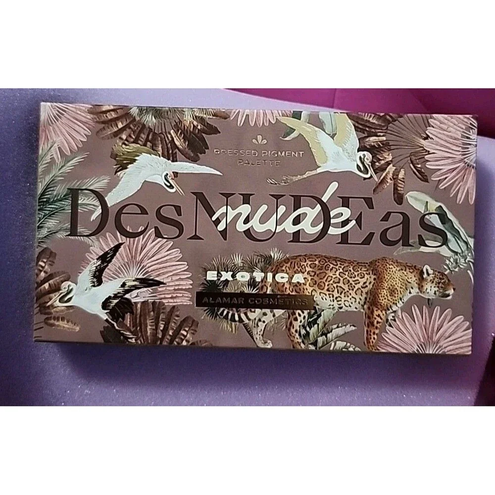 Alamar Cosmetics Desnude-Las Exotica Pressed Pigment Eyeshadow Palette Makeup