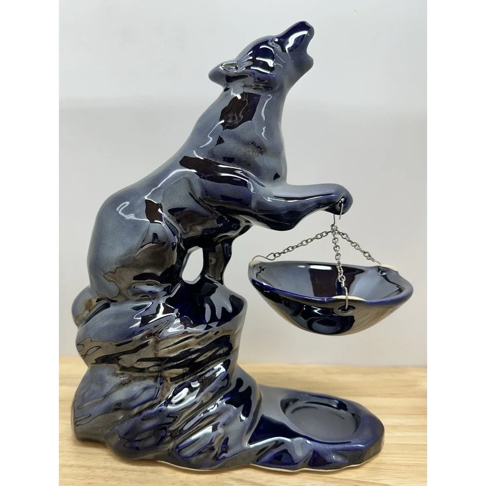 The Unbranded Brand ceramic howling