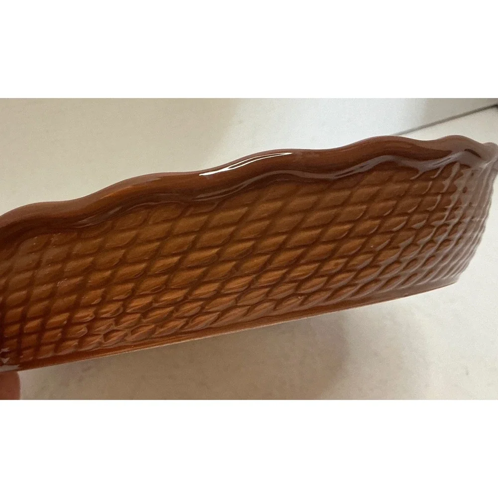 Unbranded making textured pie