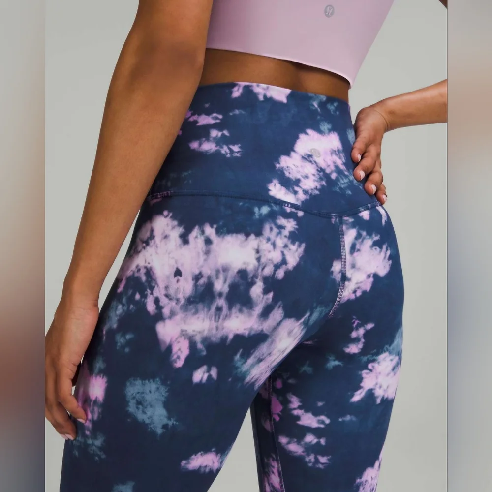 lululemon athletica excellent size