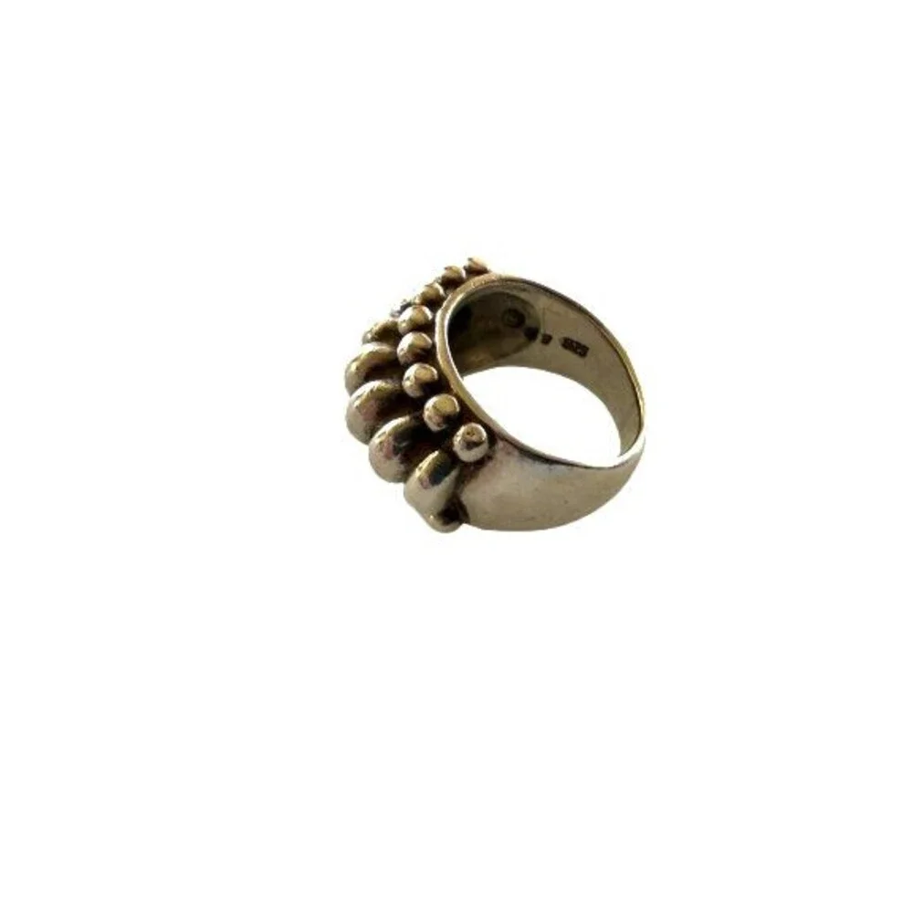 Hallmark present this stylish