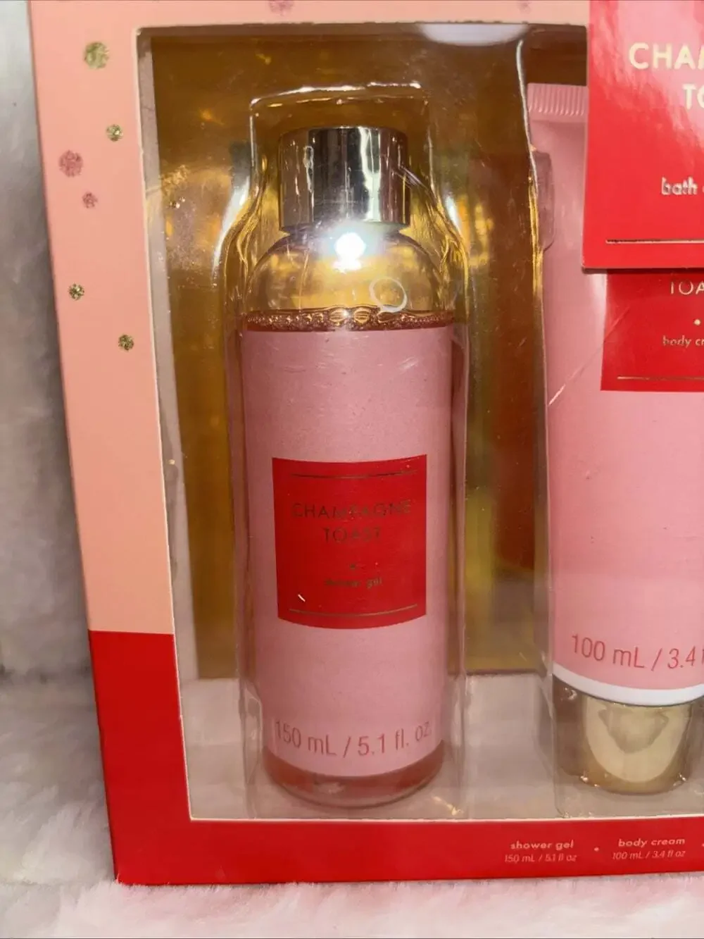 Bath & Body Works brand bath
