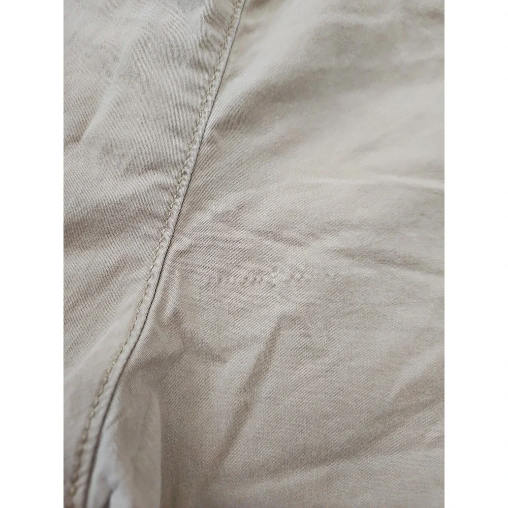 Hollister brand size