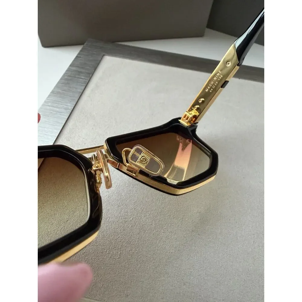 DITA mach nine