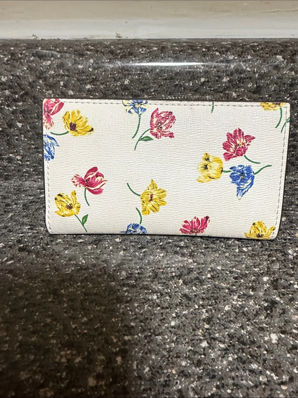 kate spade slim zip