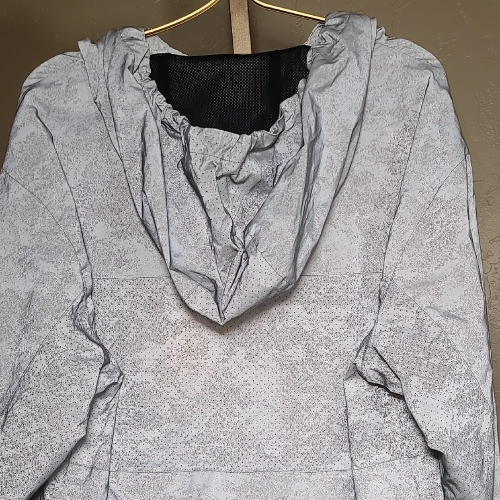 Imperial Motion stylish gray