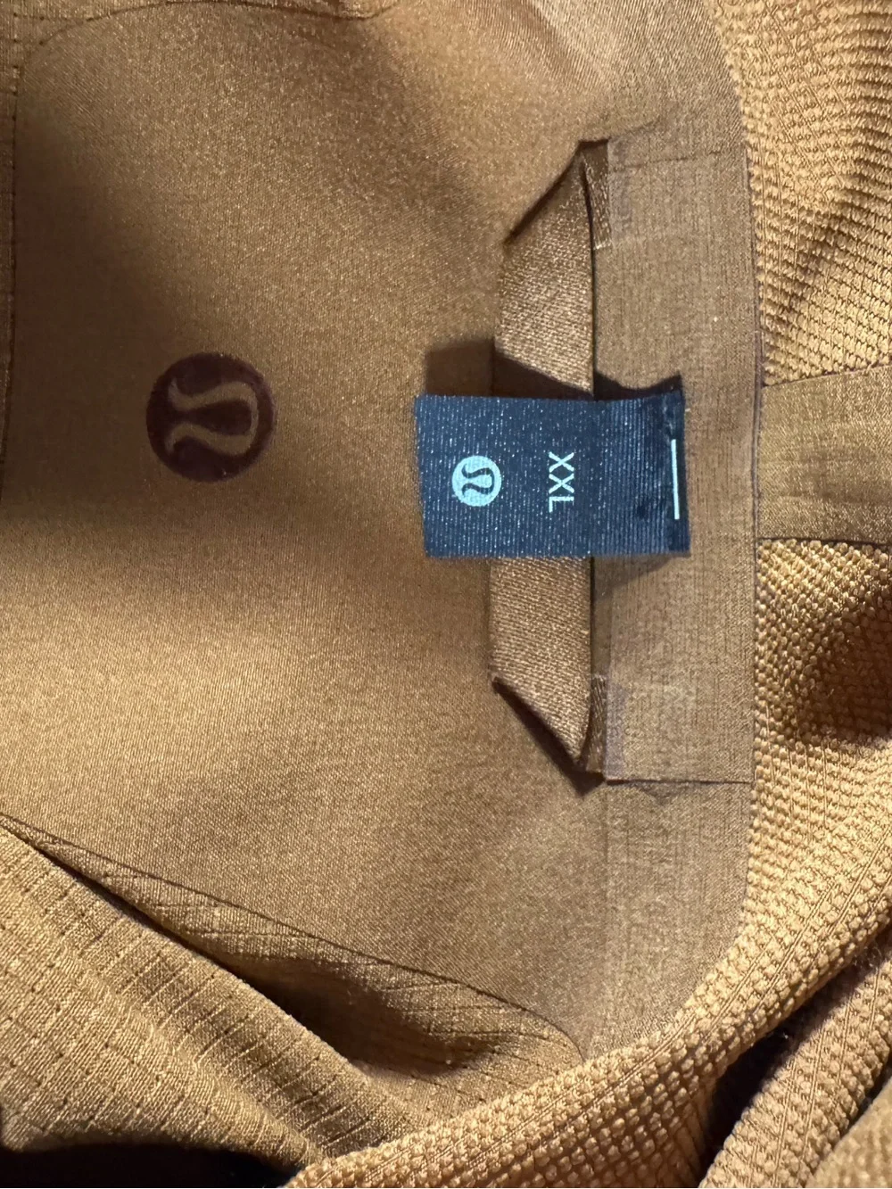 lululemon athletica vaulted lululemon