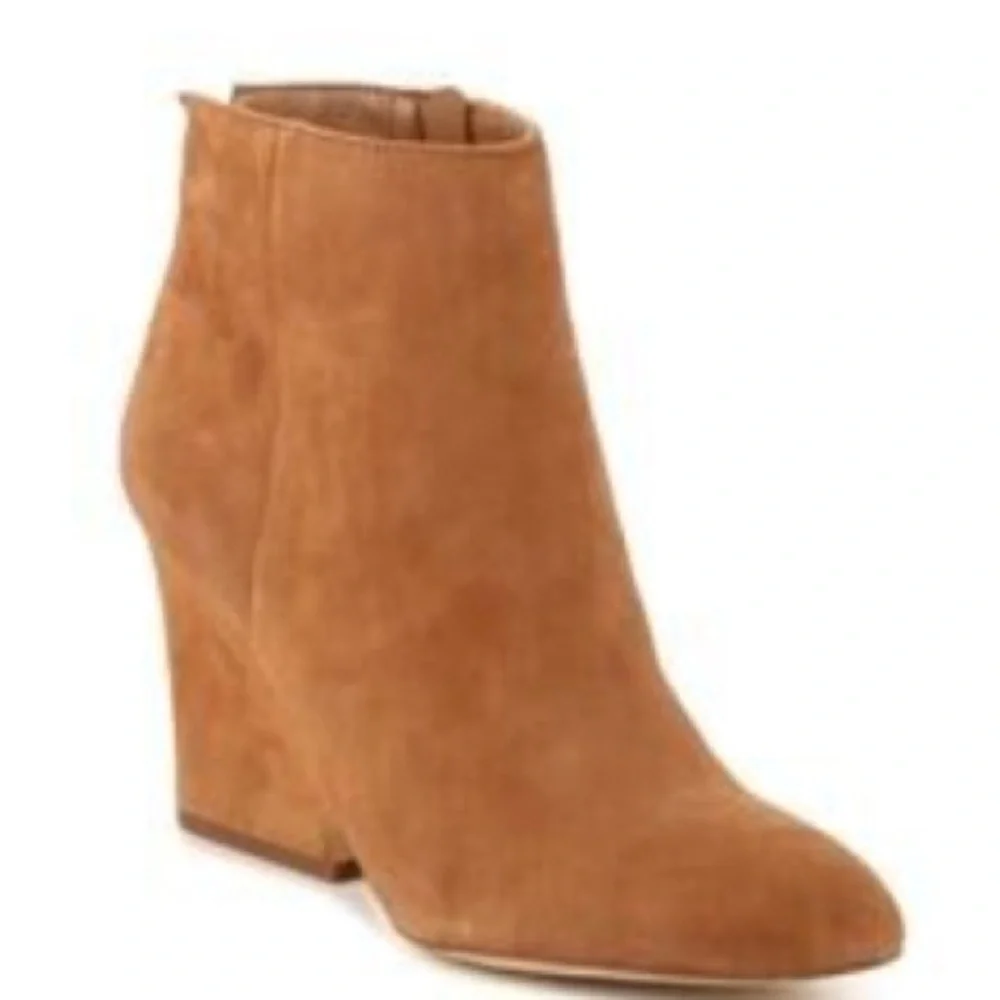 Sam‎ Edelman black Wilson Boot Size 8.5 Wedge Heel Black Suede Bootie Almond Toe