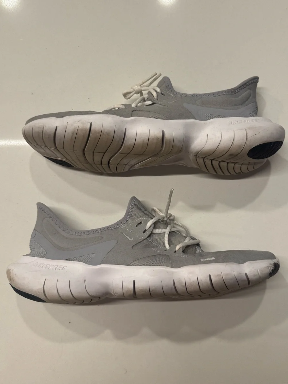 Nike lightweight sneakers