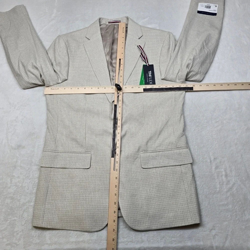 Tommy Hilfiger sophisticated versatile