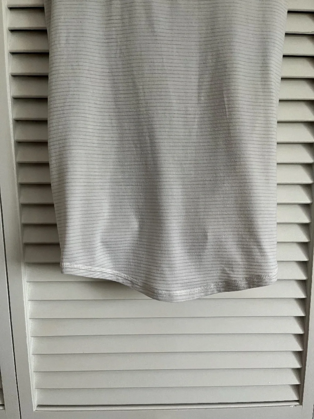 lululemon athletica lightweight can