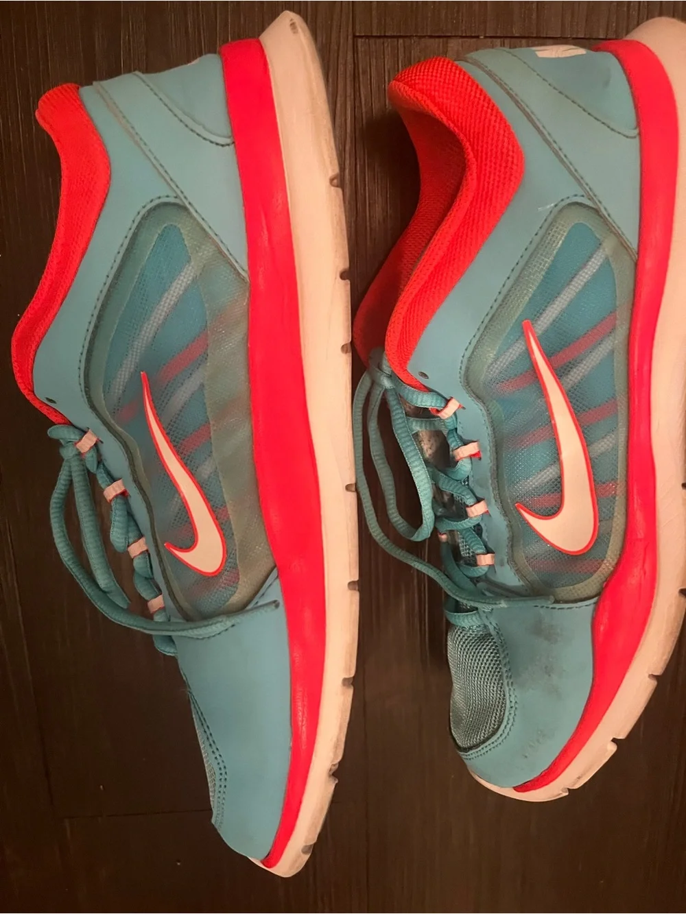 Nike breathable teal