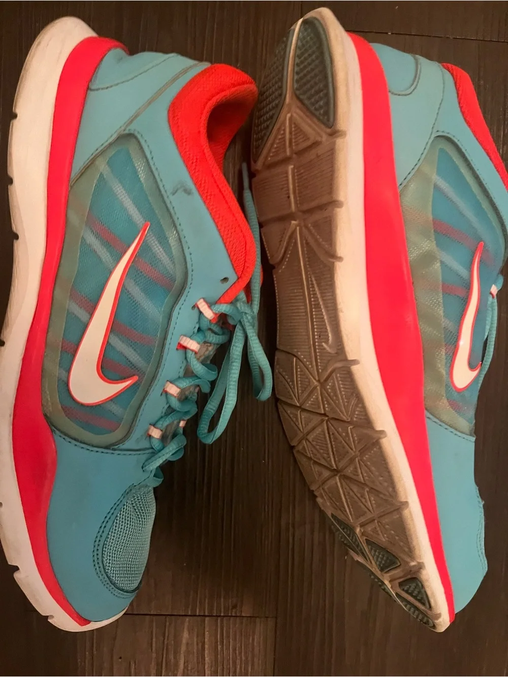 Nike breathable teal