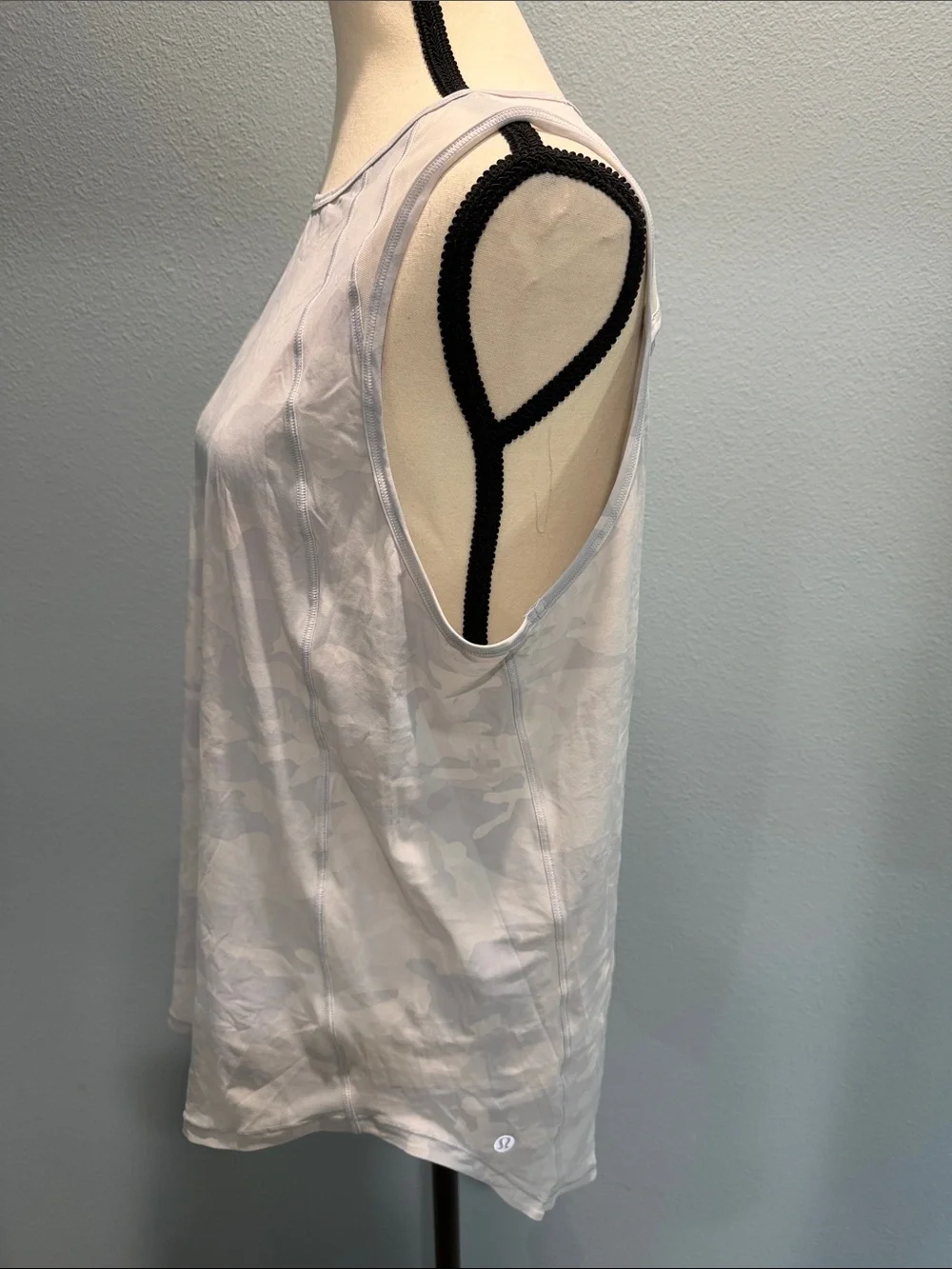 lululemon athletica sleeveless racerback