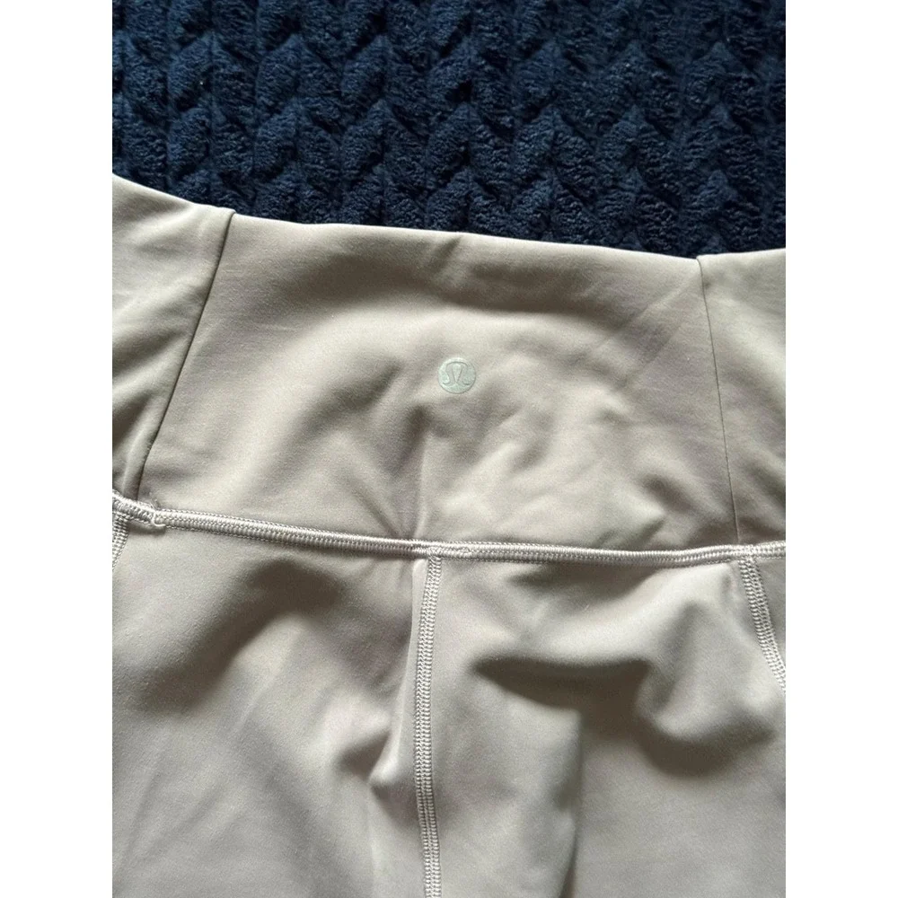 lululemon athletica excellent no