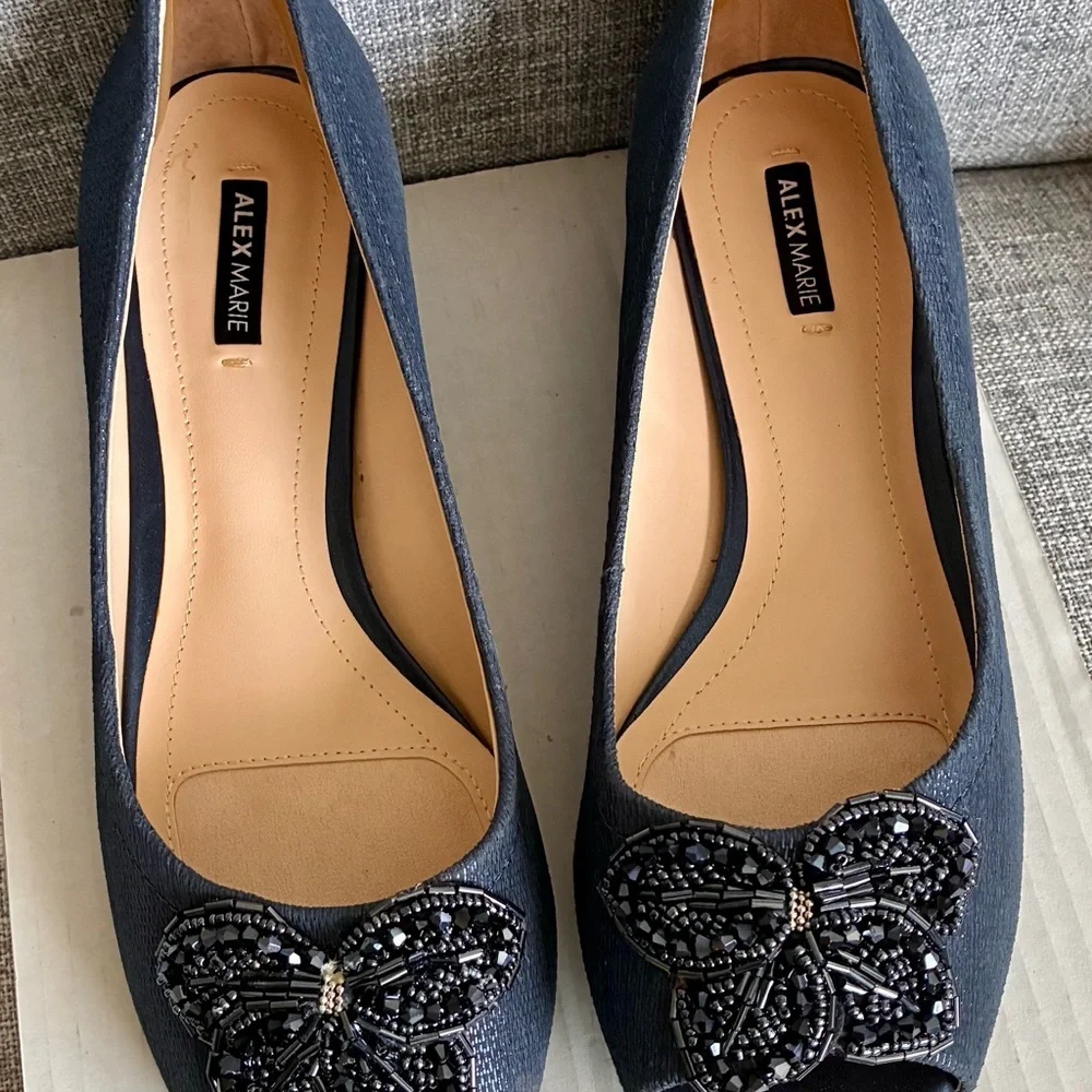Alex Marie elegant black