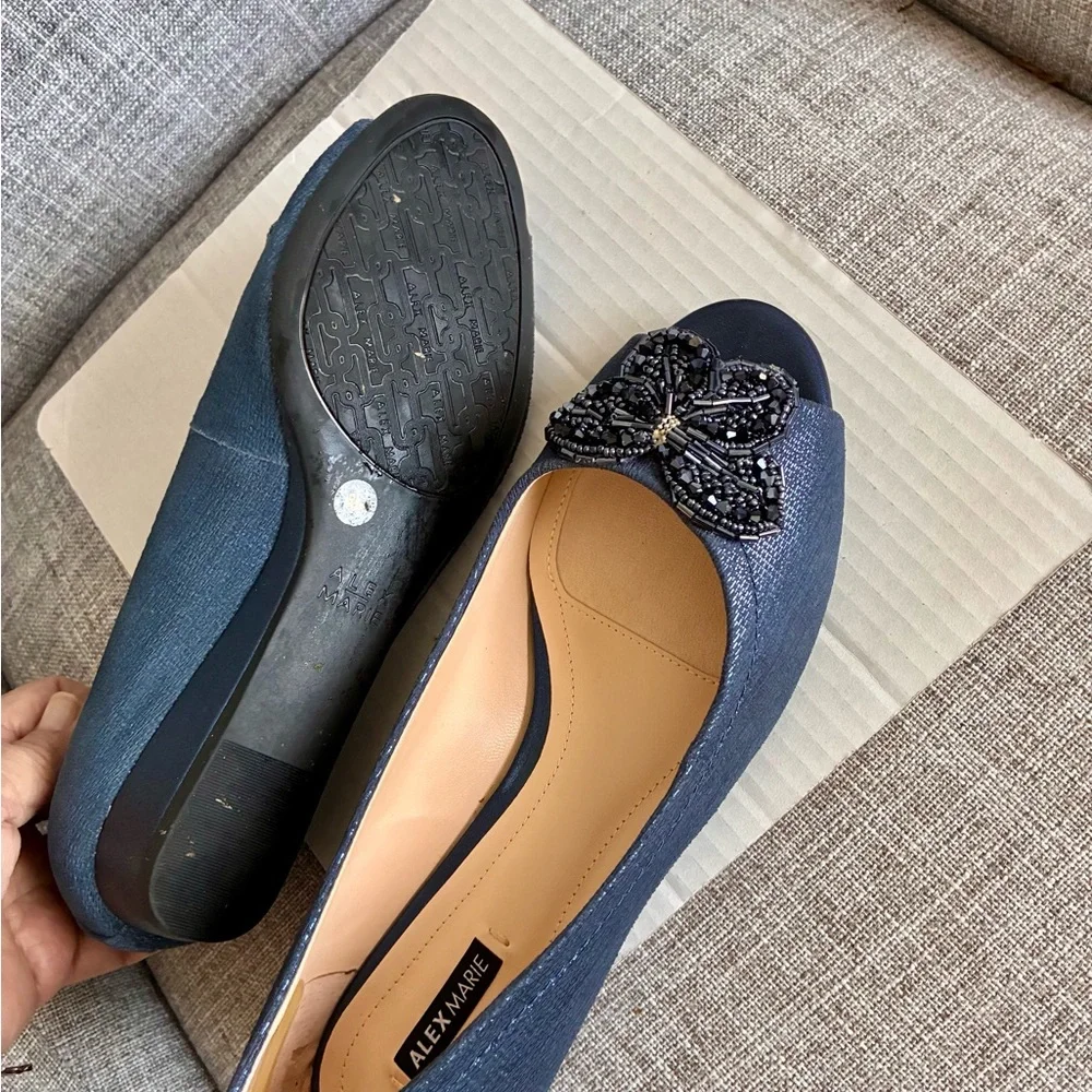 Alex Marie elegant black