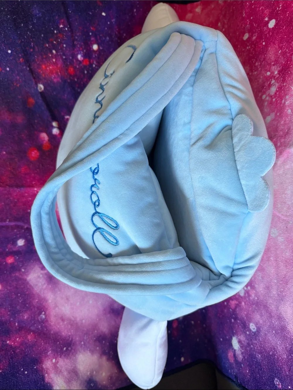 N/A soft blue