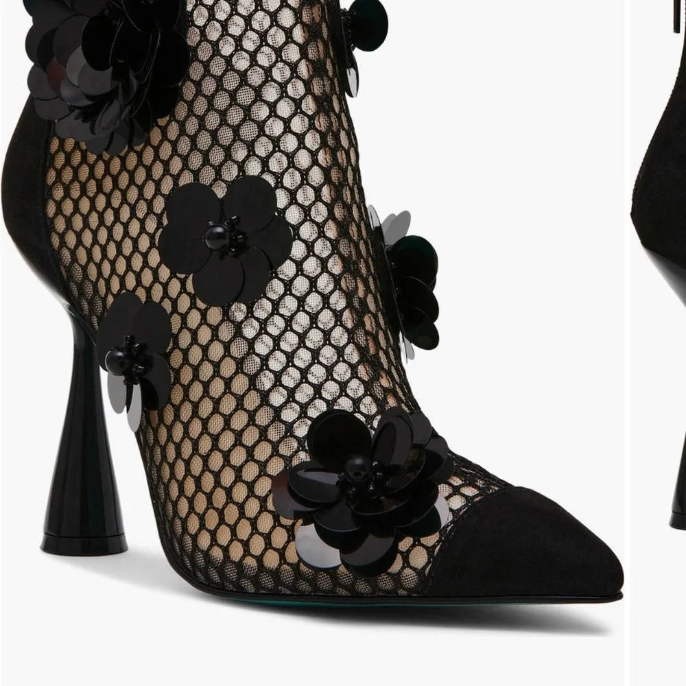Betsey Johnson eye catching