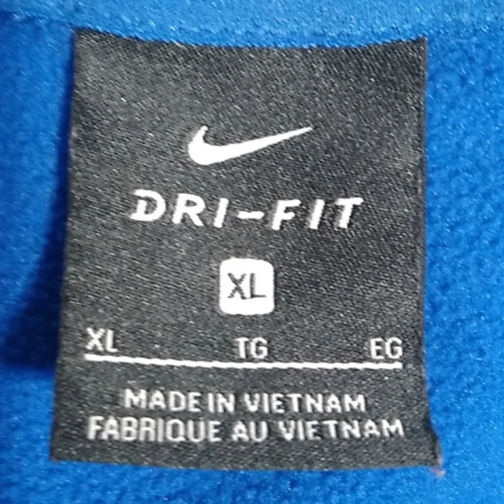Nike youth thermal