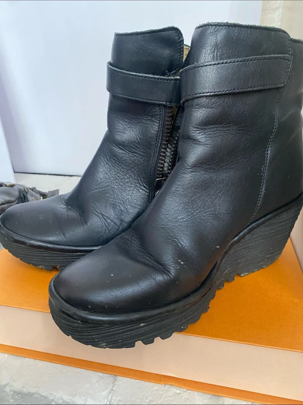 Fly London black leather